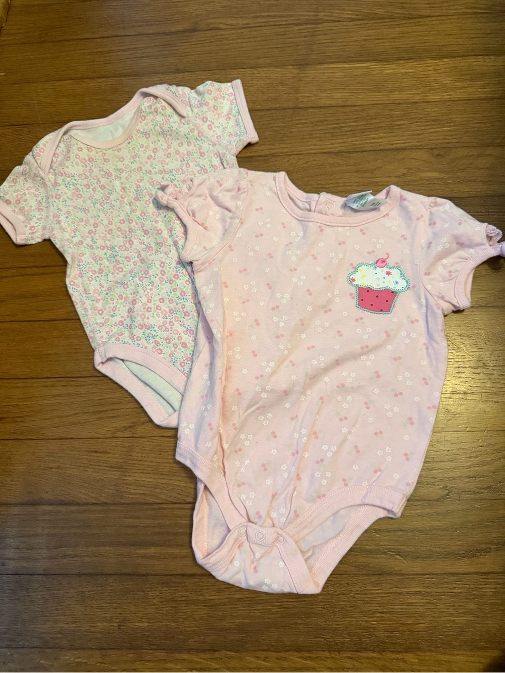 9 Month Short Sleeve Onesie Bundle